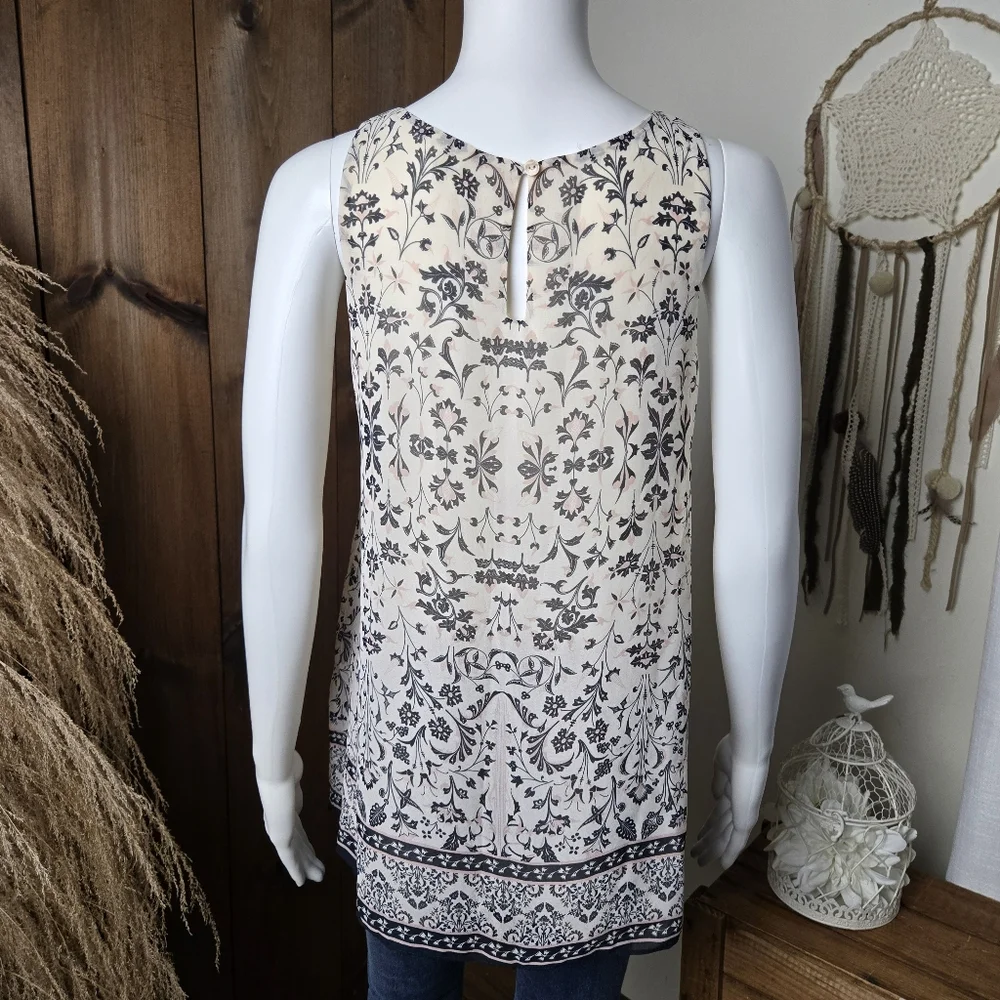 Max Studio Floral Dressy Tank Sleeveless Top - Picture 3 of 12